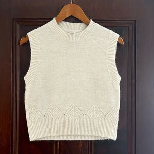 Twik knit sweater vest